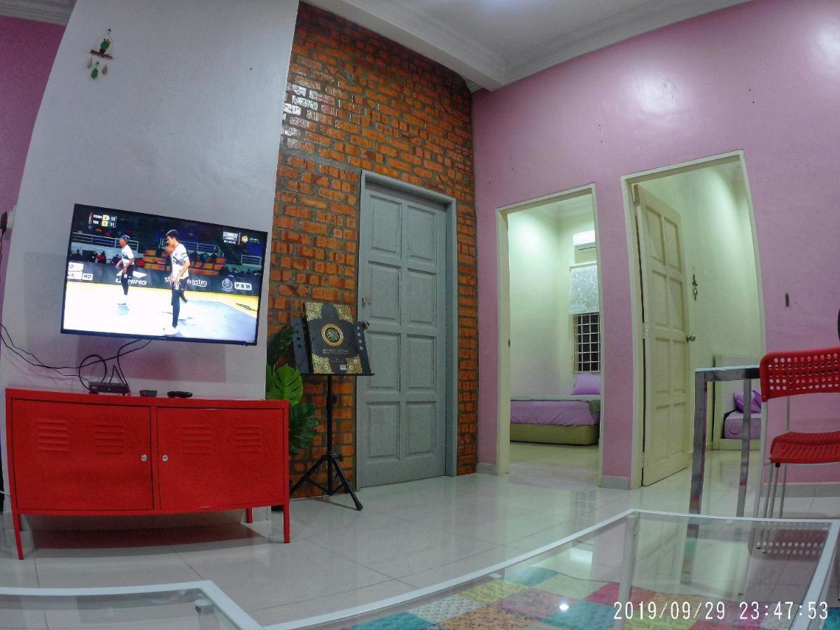 Holiday Homestay Dungun Buitenkant foto