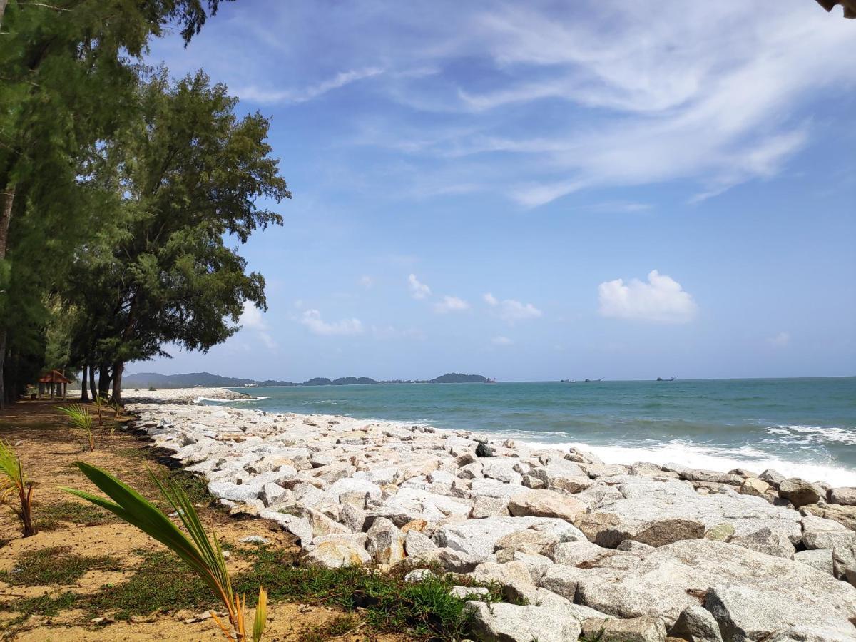 Holiday Homestay Dungun Buitenkant foto
